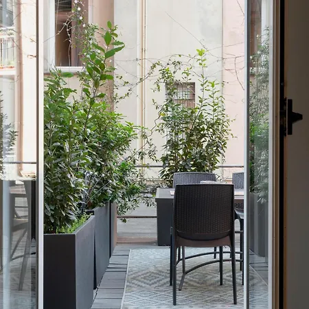 Happy Travelers By Solutions Appartement Como