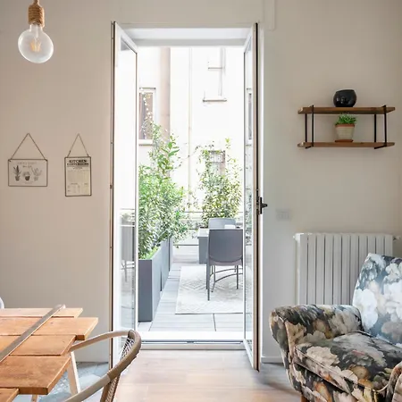 Apartment Happy Travelers By Solutions